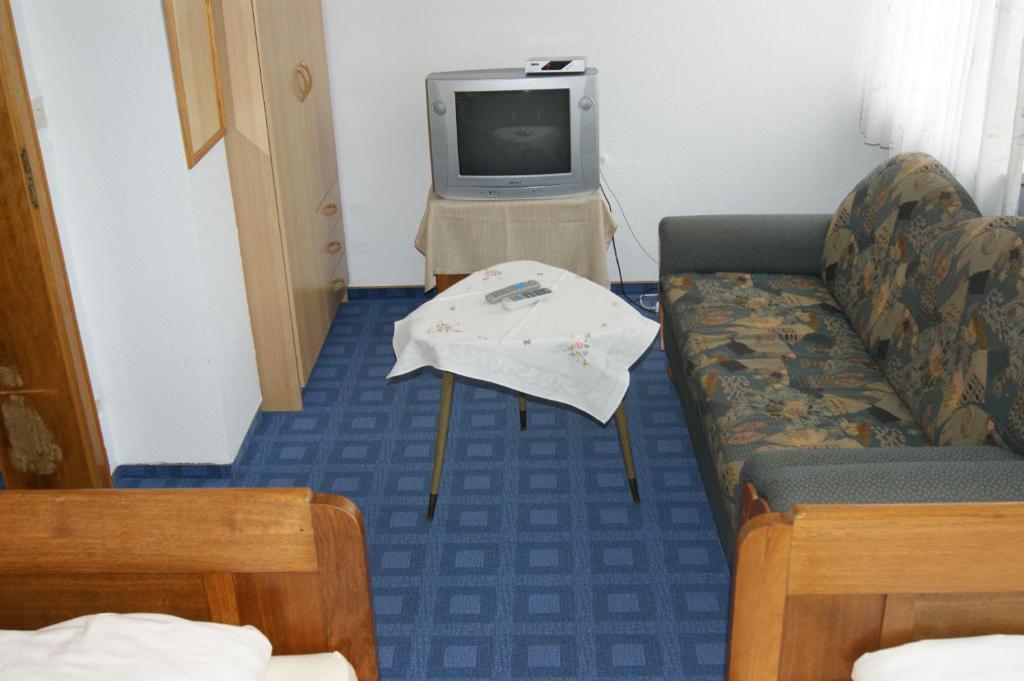 Ferienwohnungen Pies Bad Kreuznach Kamer foto