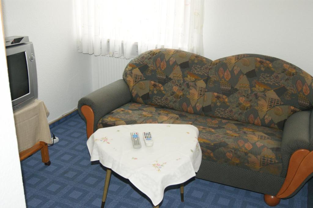 Ferienwohnungen Pies Bad Kreuznach Kamer foto