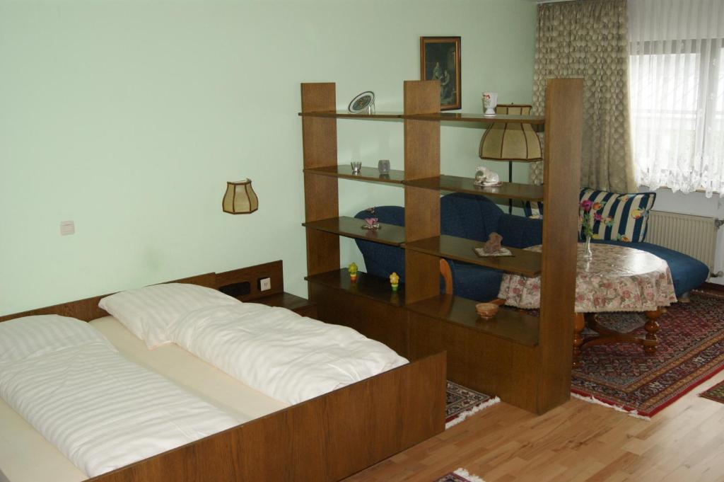 Ferienwohnungen Pies Bad Kreuznach Kamer foto