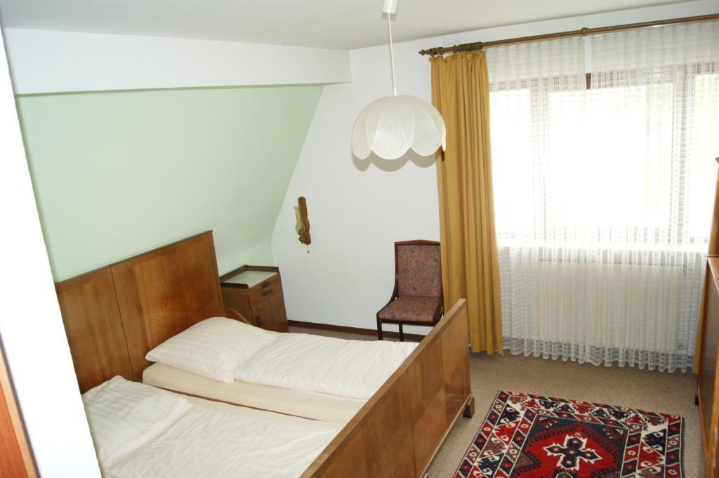 Ferienwohnungen Pies Bad Kreuznach Kamer foto