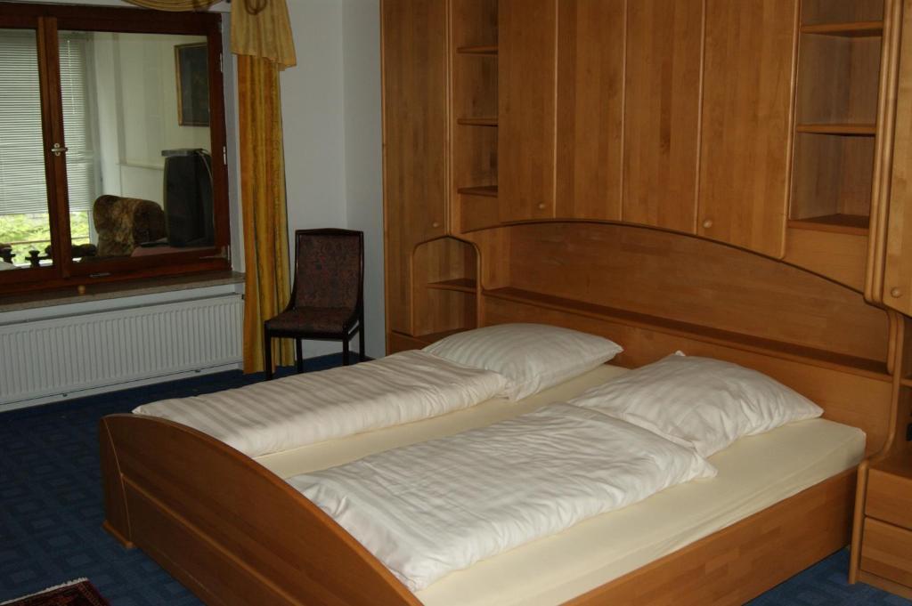 Ferienwohnungen Pies Bad Kreuznach Kamer foto