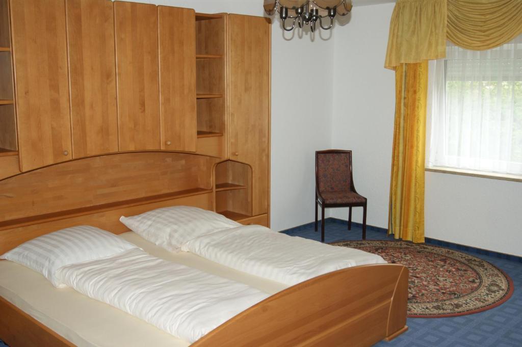 Ferienwohnungen Pies Bad Kreuznach Kamer foto