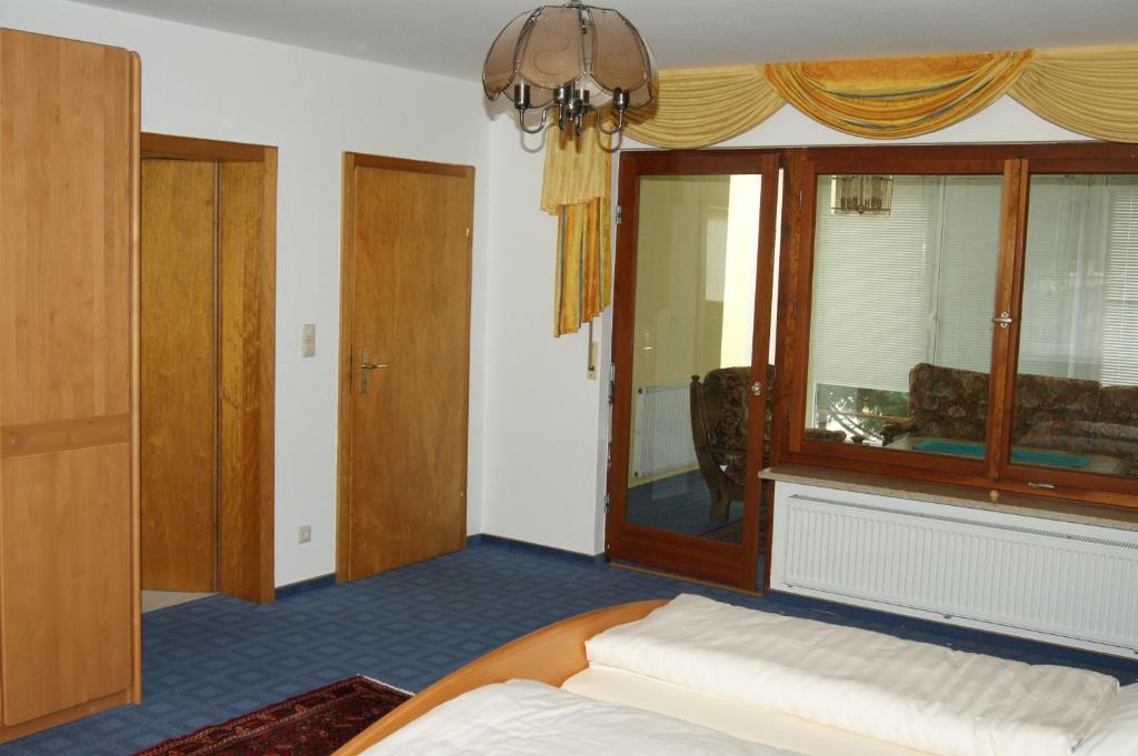 Ferienwohnungen Pies Bad Kreuznach Kamer foto