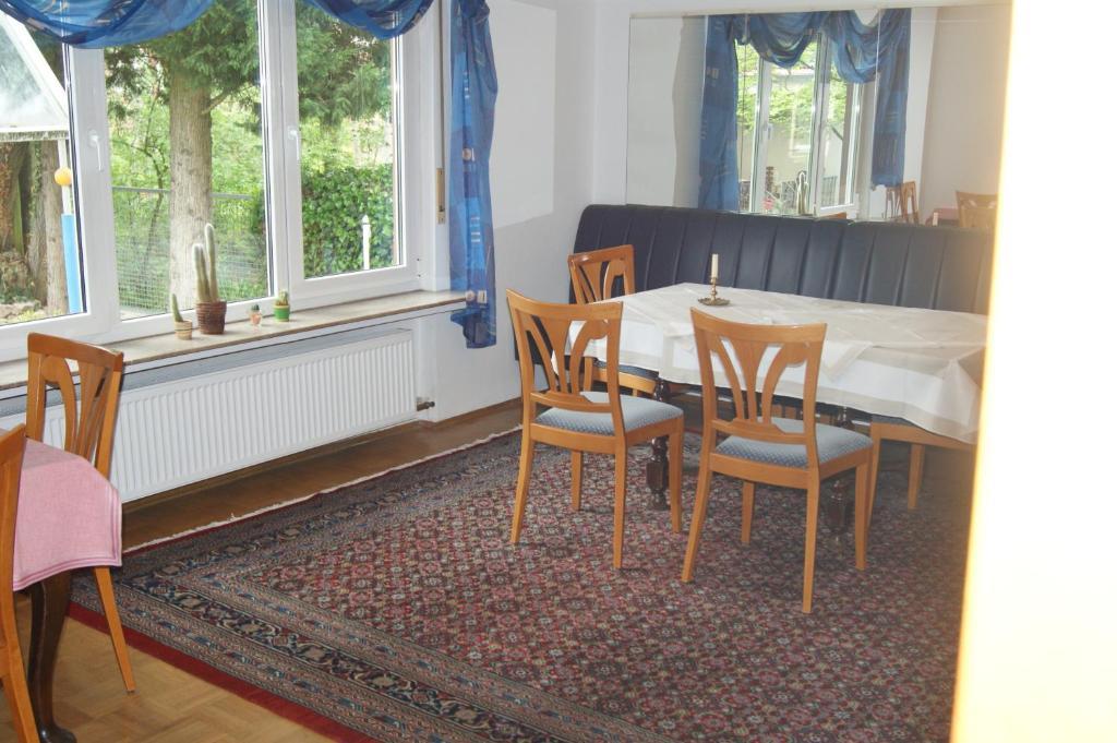 Ferienwohnungen Pies Bad Kreuznach Kamer foto