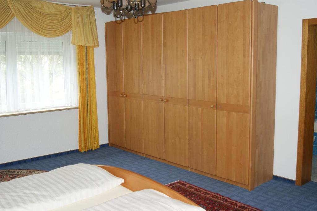 Ferienwohnungen Pies Bad Kreuznach Kamer foto